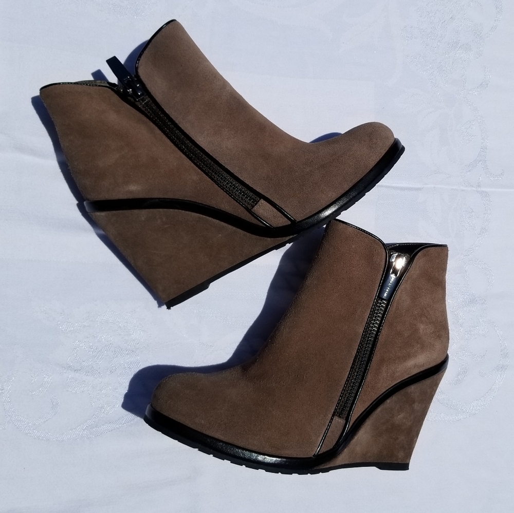 Vince Camuto Jeffers Wedge Booties